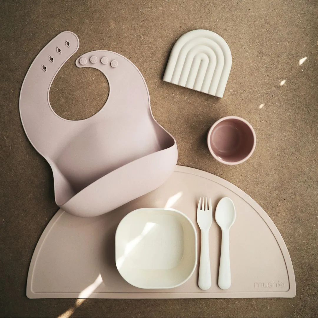 MUSHIE csúszásmentes szilikon tányéralátét, cseresznyés - Image 3