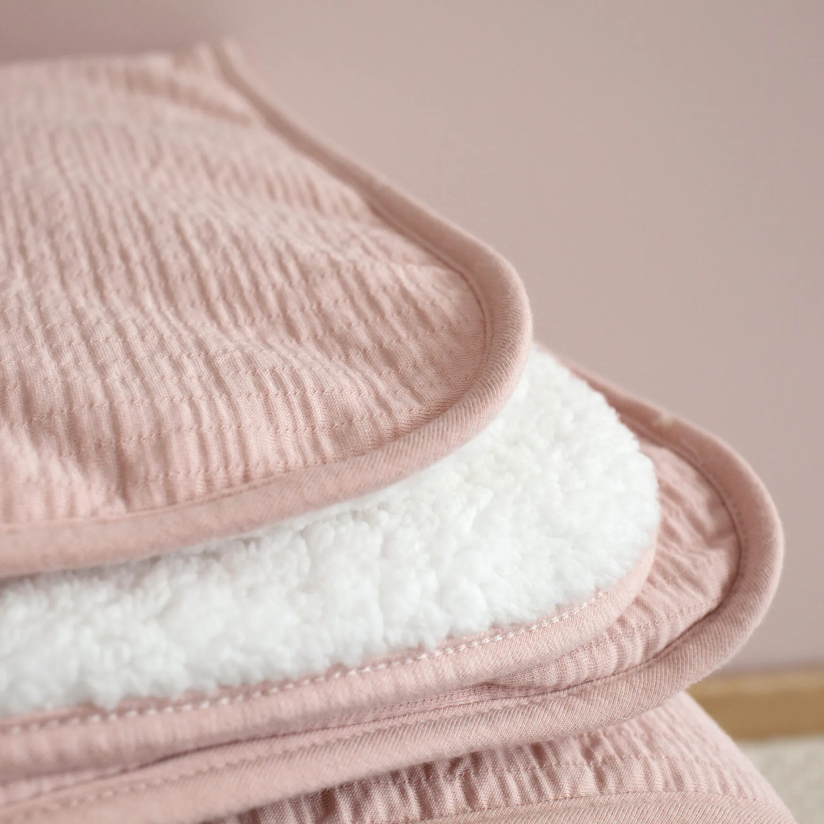 BEMINI Babatakaró, old rose, 75*100 cm, TOG 3.5 - Image 2