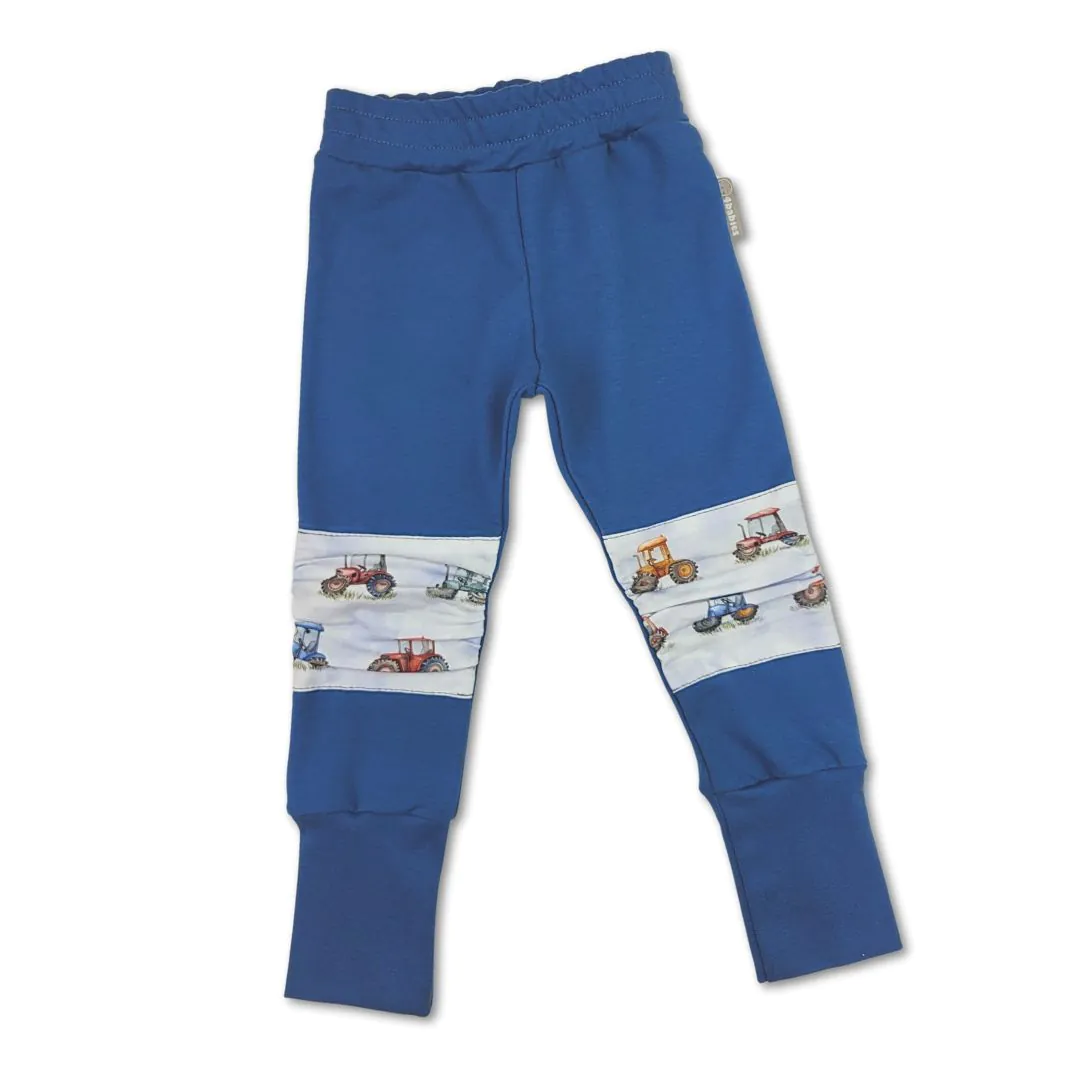 4BABIES "Rosszcsont" térdfoltos szabadidő nadrág, fémkék & Traki Tali