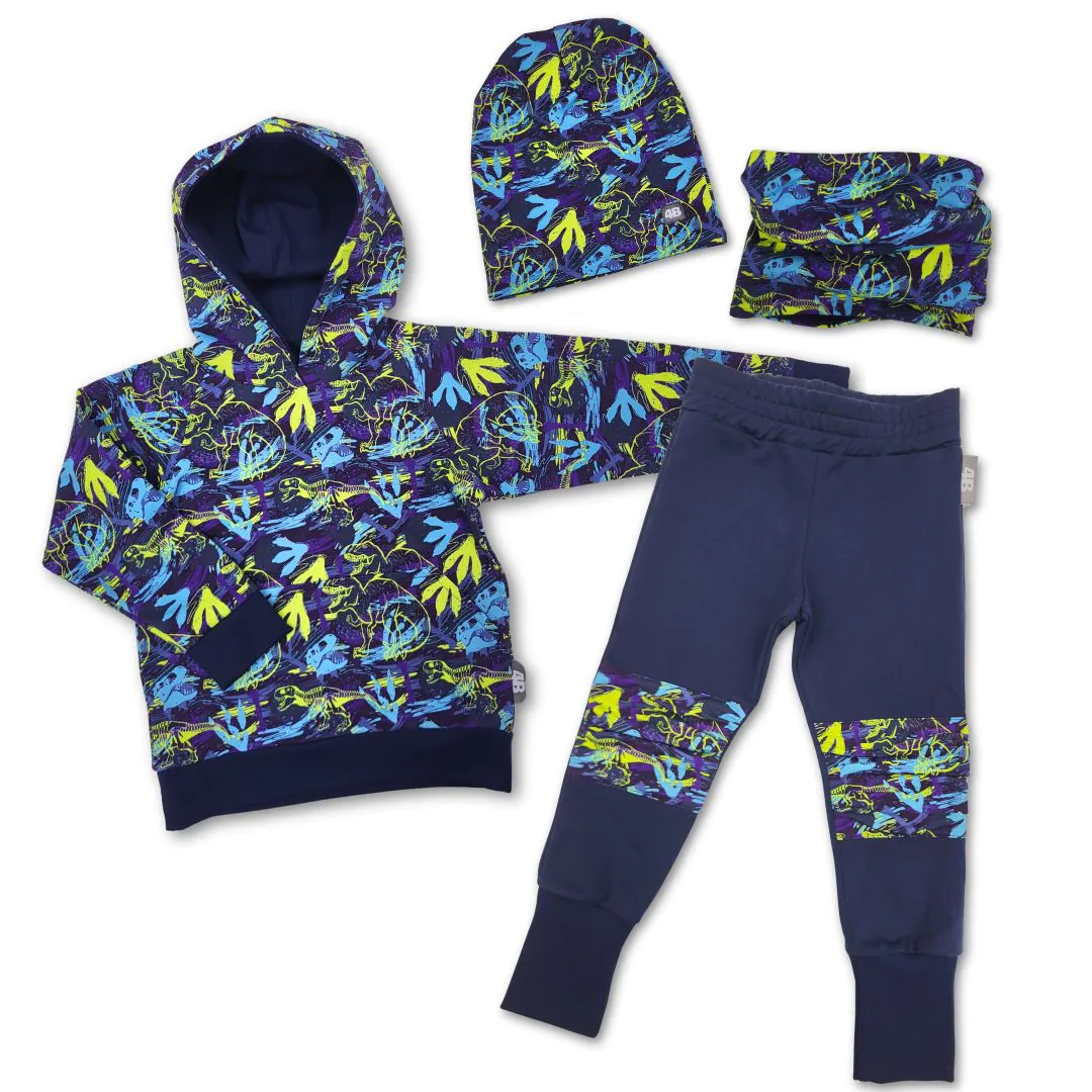 4BABIES "Trex" Vagány Szett – pulcsi + térdfoltos nadrág + sapka-sál